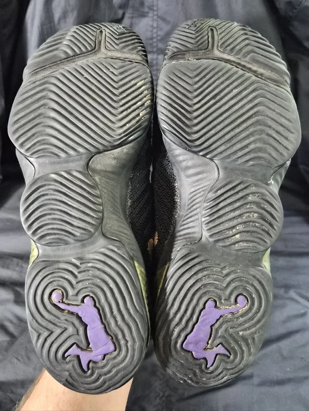 Youth Nike LeBron 16 GS 